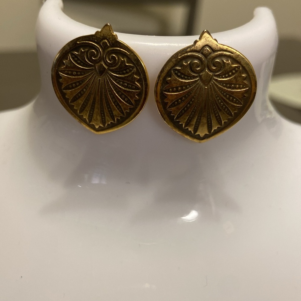 Vintage Gold Costume Earring
